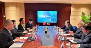 Atiende Gobernador en China proyectos de energía digital y de acumuladores