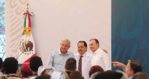 Supervisan Gobernador y Presidente sistema de salud en Sonora