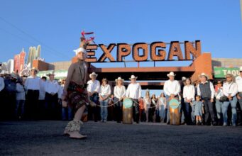 Inaugura Gobernador ExpoGan 2024 y estrena Salón de Eventos El Vaquero