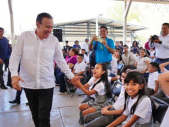 Gobernador Durazo respalda economía familiar con uniformes escolares gratuitos a más de 440 mil alumnos