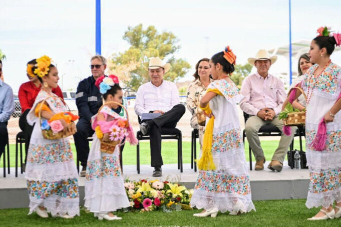 Gobernador Durazo y sector minero entregan Unidad Deportiva para niñas, niños y jóvenes del Río Sonora