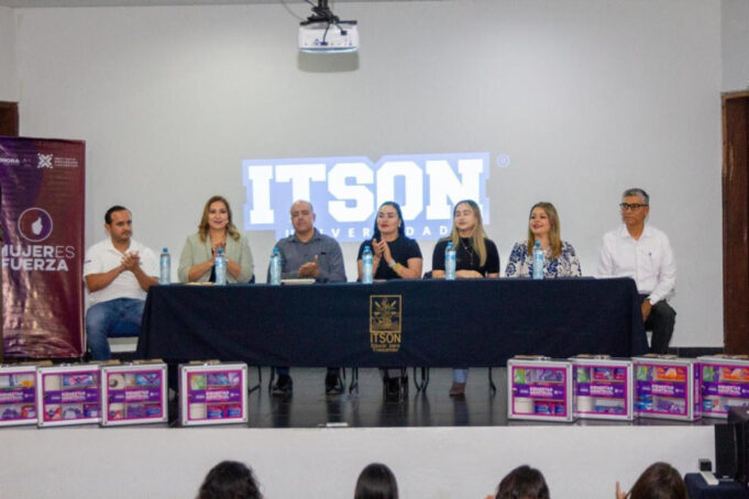 Gobierno de Sonora entrega botiquines de Bienestar Menstrual a ITSON Náinari