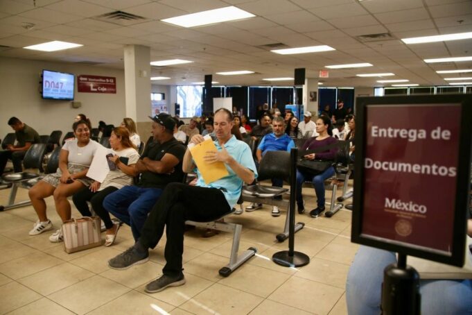Gobernador Durazo beneficia a más de 400 sonorenses en Phoenix con Jornada de Servicios Gubernamentales: Paulina Ocaña
