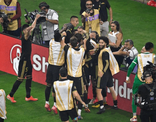 México, bicampeón de la Copa Oro tras remontar a Estados Unidos