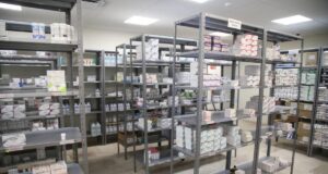 Gobernador Durazo refuerza abasto de medicamentos con inversión histórica de más de 200 millones