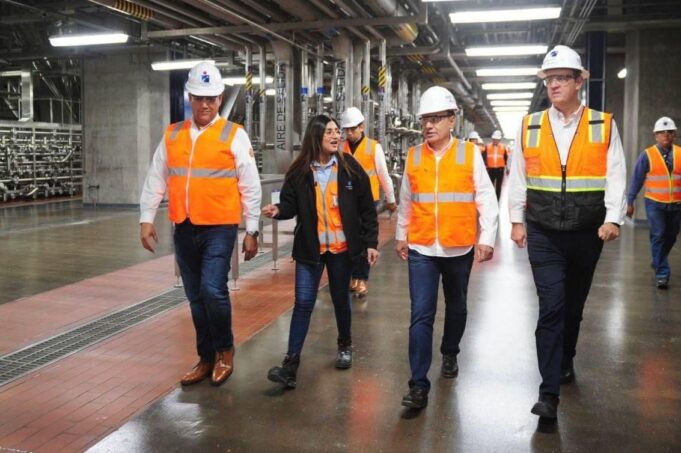 Gobernador Durazo posiciona a Sonora en segundo lugar nacional en crecimiento industrial con el Plan Sonora