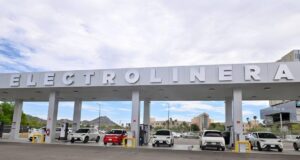 Gobernador Durazo lidera en electromovilidad; primera Electrolinera Pública registra más de 3 mil recargas a vehículos