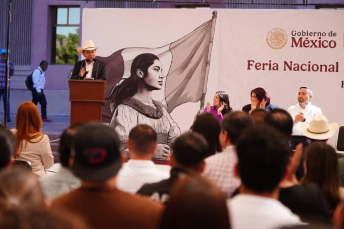 Gobernador Durazo garantiza la inclusión y trabajo digno a grupos vulnerables con Feria Nacional de Empleo