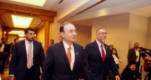 Lidera Gobernador Durazo en transición energética; presenta ante empresarios de Arizona modelo del Plan Sonora