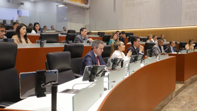 Analiza Congreso de Sonora iniciativas en materia penal y presupuestal