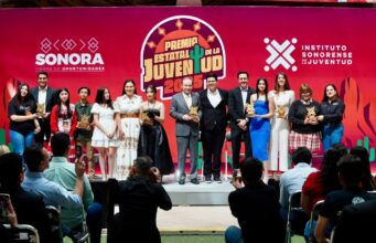 Durazo amplía el Premio Estatal de la Juventud: más jóvenes reconocidos y premio de 200 mil pesos