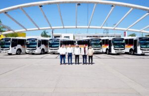 Gobernador Durazo refuerza transporte y salud en Cajeme con nuevos camiones y arranque de Semana Nacional de Vacunación