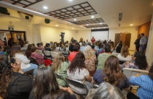 El Congreso de Sonora socializa con caborquenses Ley de Tarifa Social
