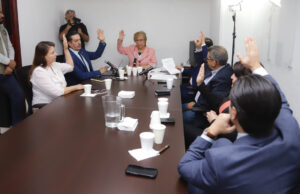 Aprueban en comisión del Congreso de Sonora iniciativas sobre profesionalización de la administración pública y robo a bienes municipales