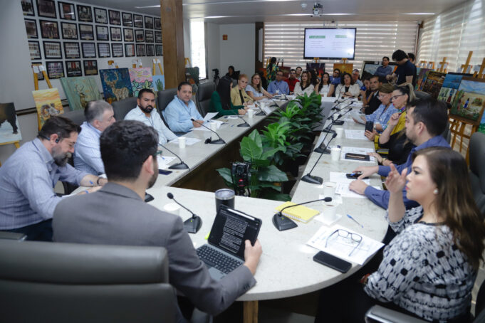 El Congreso de Sonora analiza en parlamento abierto iniciativa para prevenir la mendicidad y explotación infantil