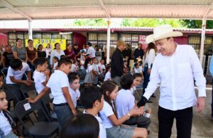 Lleva Gobernador Durazo becas, obras y servicios gratuitos a miles de familias de la sierra sonorense