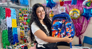 Bazar Escolar de DIF beneficia economía de familias para siguiente regreso a clases