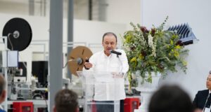 Gobernador Durazo fortalece alianza estratégica con industria aeroespacial en Sonora