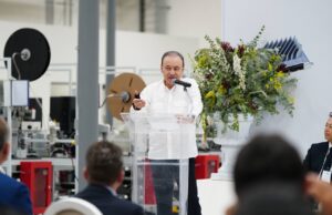 Gobernador Durazo fortalece alianza estratégica con industria aeroespacial en Sonora